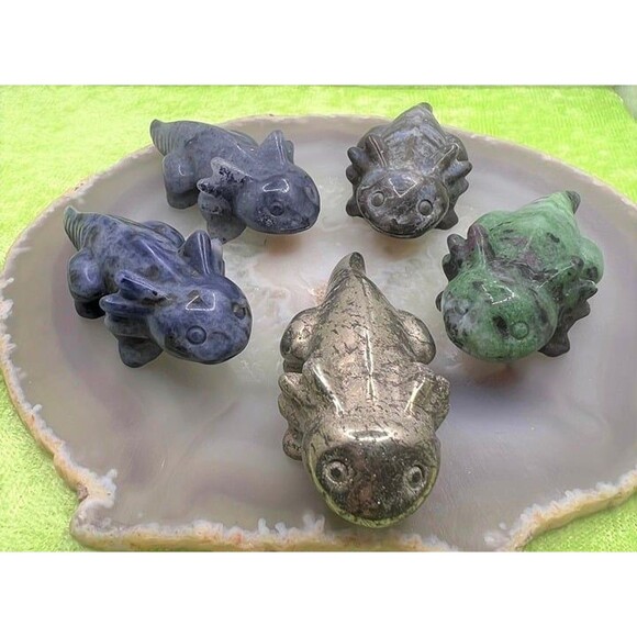Gemstone Axolotl Carving - Your Choice - Picture 1 of 7